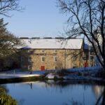 Glenmorangie, la « vallée de la tranquillité » devenue pionnière des whiskies écossais