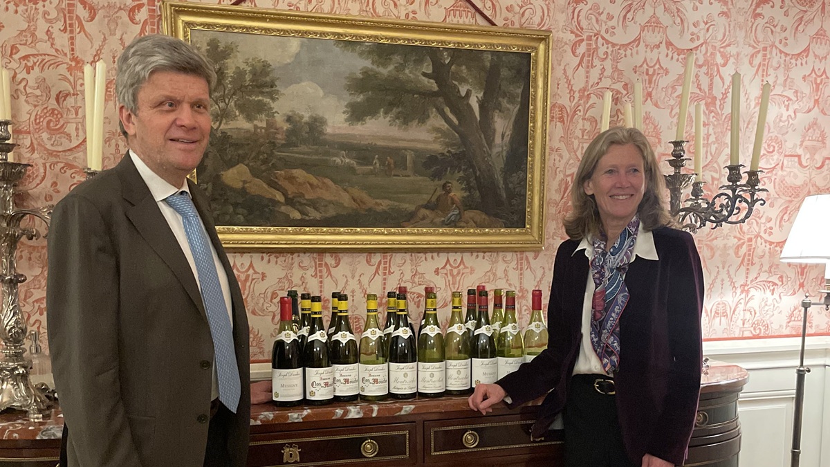 Lire la suite à propos de l’article Beaune Clos des Mouches, Montrachet, Musigny de chez Drouhin, stars d’un dîner d’exception