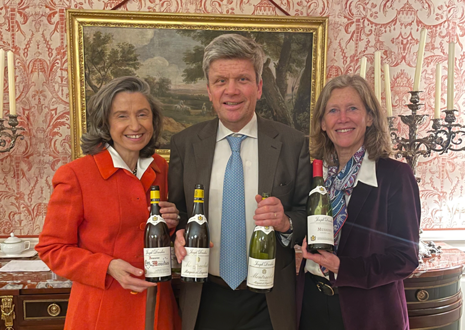 Frédéric Drouhin et Véronique Drouhin, avec Angélique de Lencquesaing 