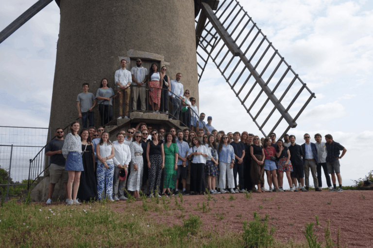 Lire la suite à propos de l’article 2025, une nouvelle année record pour iDealwine et les enchères de vin !