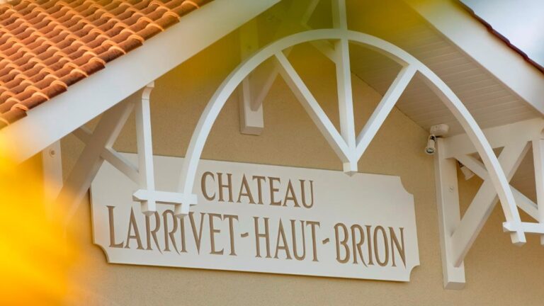 Lire la suite à propos de l’article Château Larrivet Haut-Brion, la renaissance d’un grand pessac-léognan